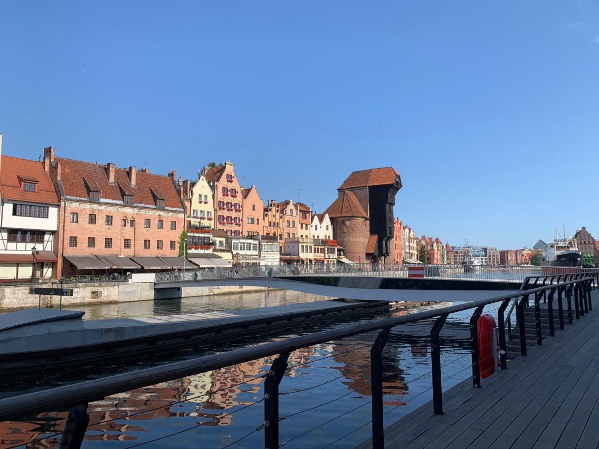 Baltic Riviera Apartments - Luxurious Apartment With Patio And River View Gdansk Bagian luar foto