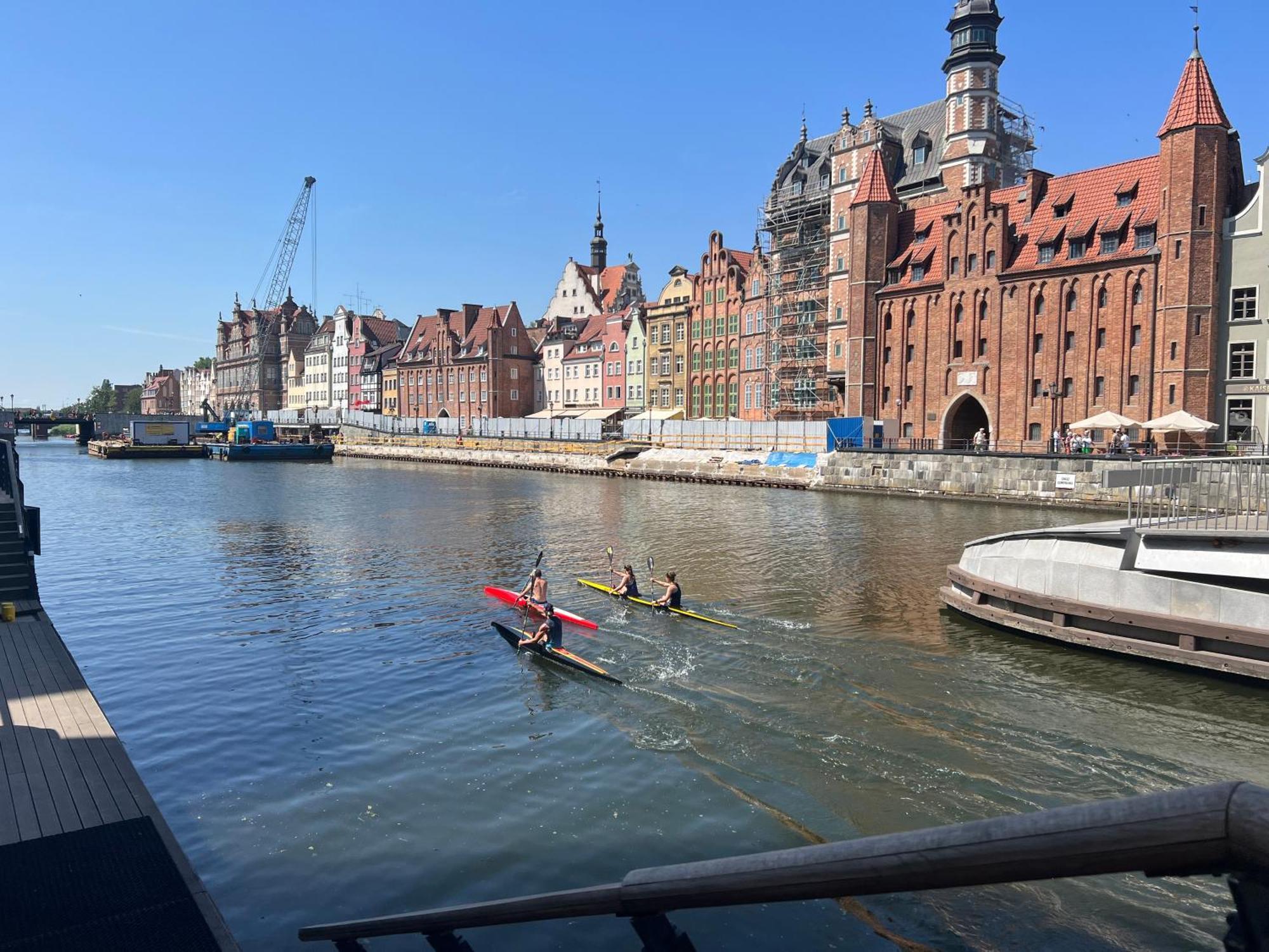 Baltic Riviera Apartments - Luxurious Apartment With Patio And River View Gdansk Bagian luar foto